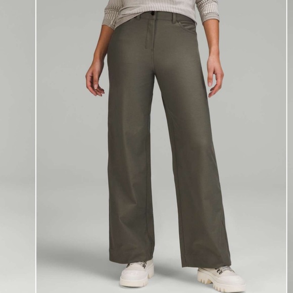 Lululemon City Sleek 5 Pocket High Rise Wide Leg Pant Womens 31 Army Green C - Picture 1 of 11